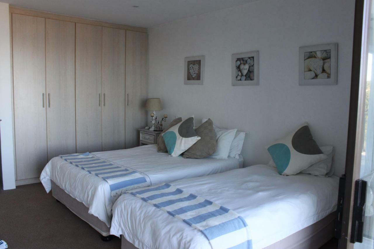 Oyster Bay Beach House Exteriör bild